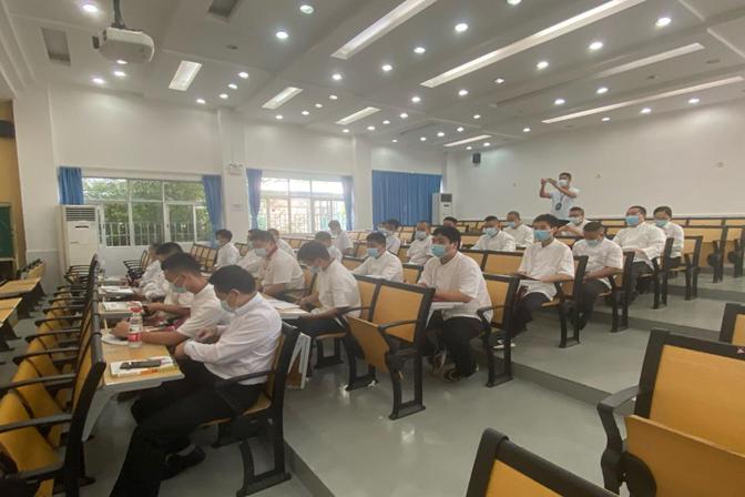 深圳绿源餐饮管理顺利举行2021年企业新型学徒制中式烹调培训